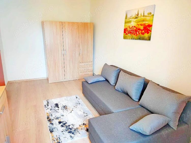 Apartament cu 3 camere decomandat în Aradului