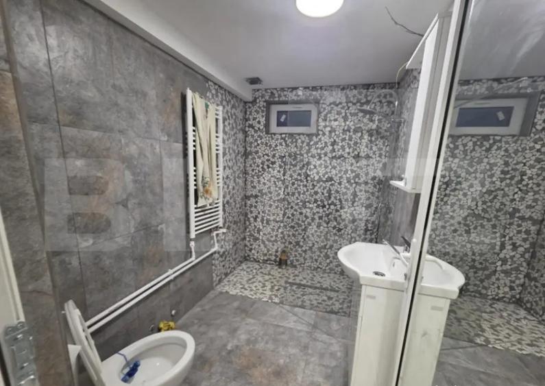 Casa 148 mp, zona Priseaca - 2
