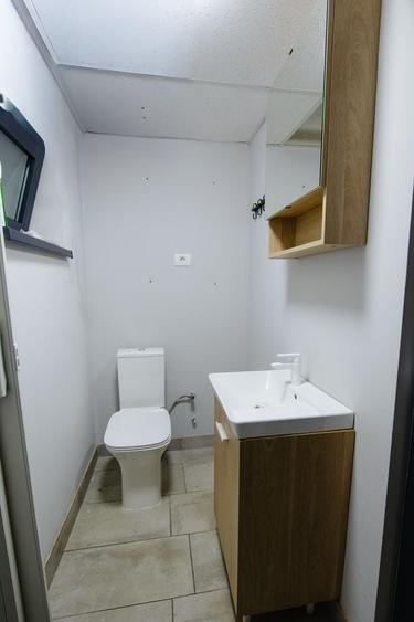 Spațiu comercial, de 84 mp, în Central