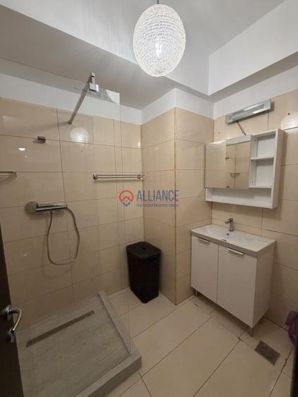 Apartament cu 2 camere decomandat în