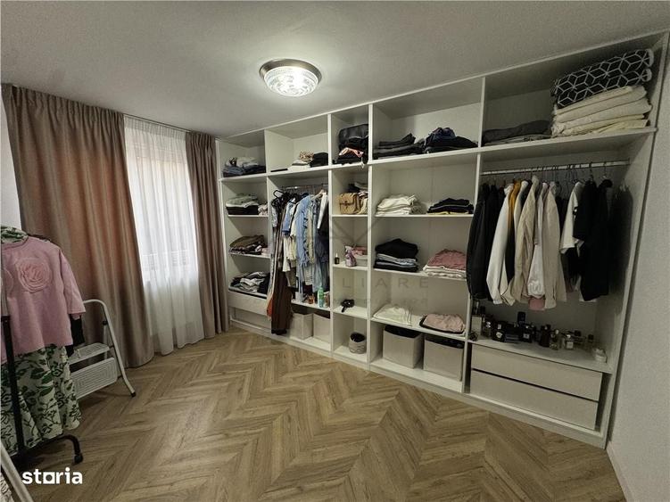 Casă cu 4 camere cu Teren 315 Mp în Prelungirea Ghencea