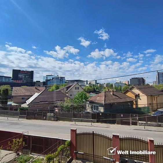Birou, de 160 mp, în Între Lacuri