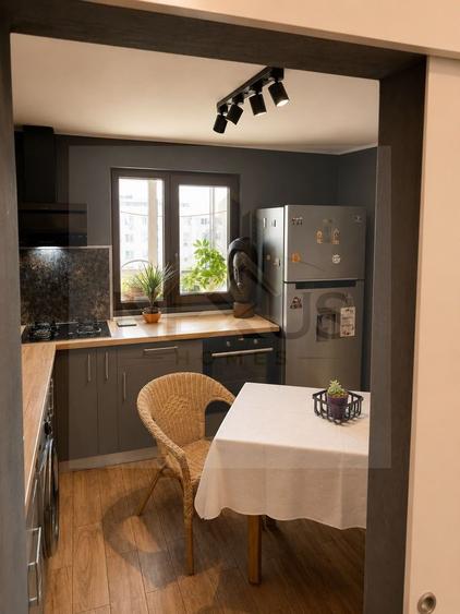Apartament cu 2 camere decomandat, mobilat în Olteniței