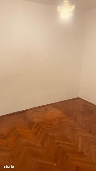 Apartament cu 2 camere nedecomandat în George Enescu