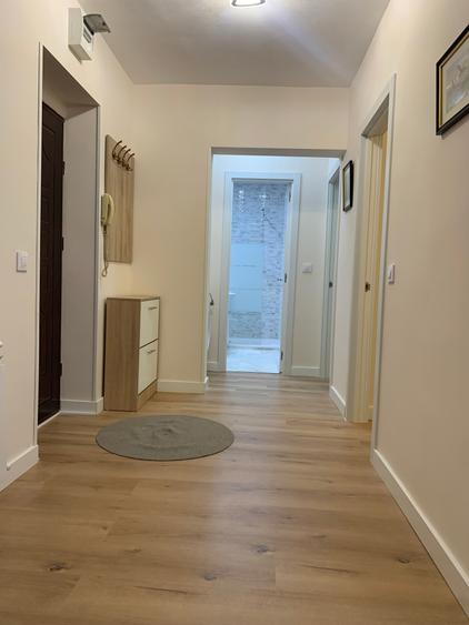 Apartament cu 3 camere decomandat, mobilat în Stadion