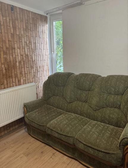 Casă cu 3 camere cu Teren 300 Mp în Central
