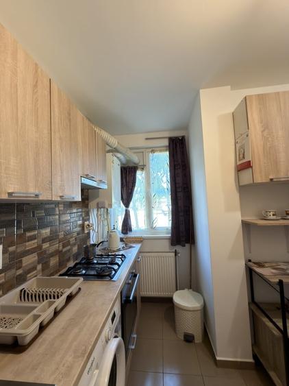 Apartament cu 2 camere semidecomandat în Măgurele