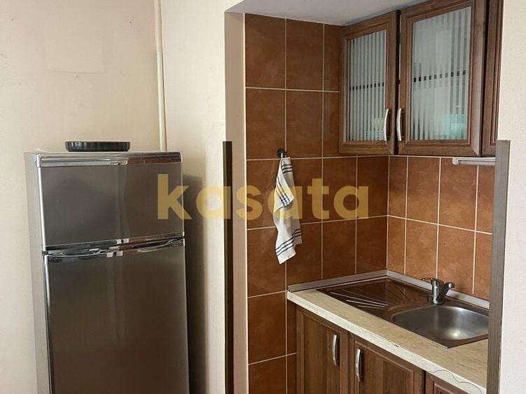 Apartament cu 2 camere semidecomandat, mobilat în Floreasca