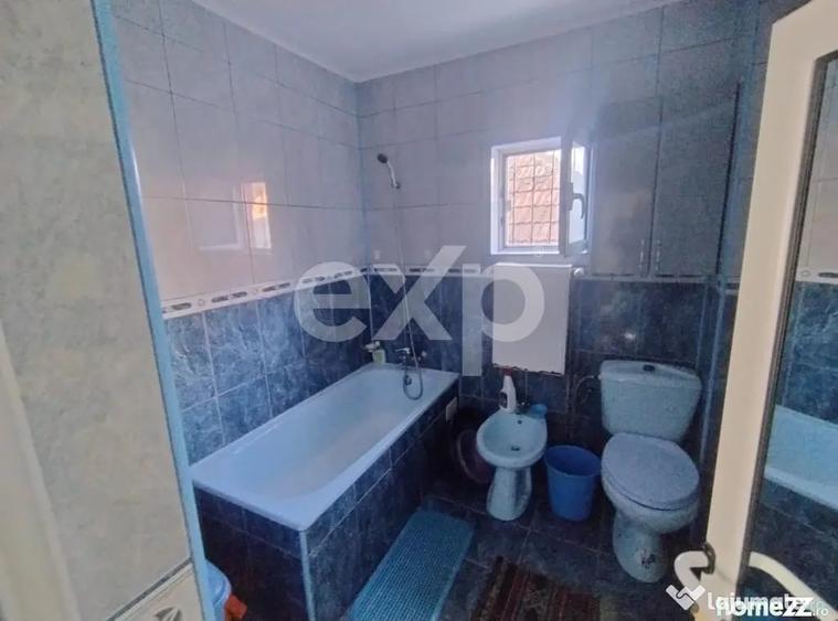 Casă cu 1 camere cu Teren 3297 Mp în Valea Mare