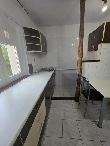 Apartament cu 2 camere decomandat în Vitan