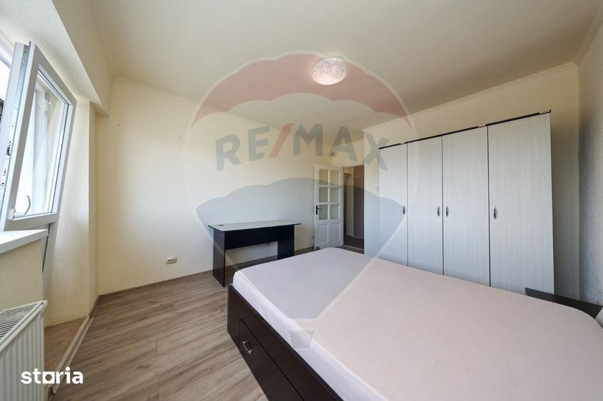 Apartament cu 4 camere în Central