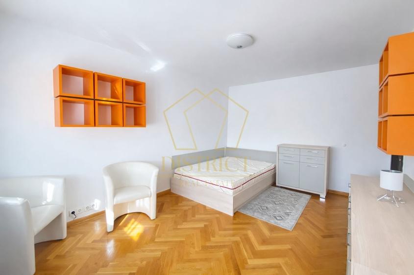 Apartament cu 2 camere decomandat, mobilat în Complex Studențesc