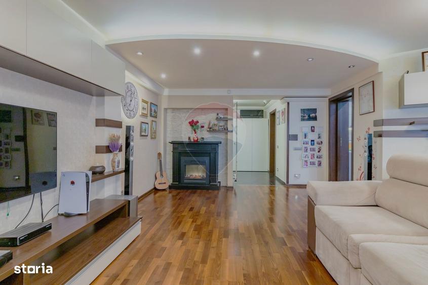 Apartament cu 3 camere decomandat în Ghencea