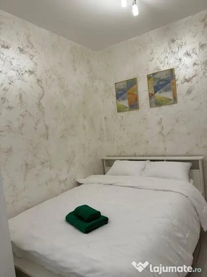 Apartament cu 3 camere decomandat în Lazaret