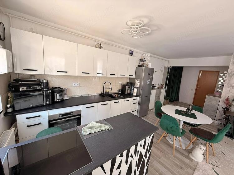 Apartament cu 2 camere semidecomandat în Florești