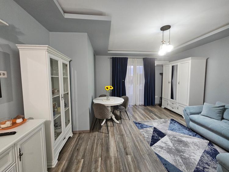 Apartament cu 2 camere decomandat în Dumbrăvița