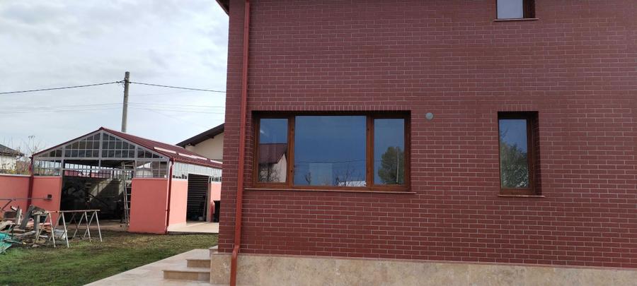 Casă cu 4 camere în Vidra