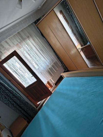 Apartament cu 3 camere în Valea Moșneagului