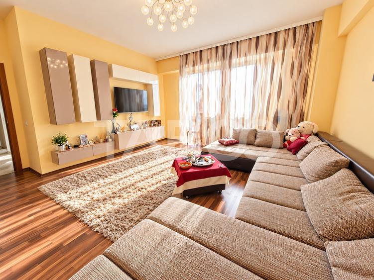 Apartament cu 2 camere decomandat, mobilat în Mihai Viteazul