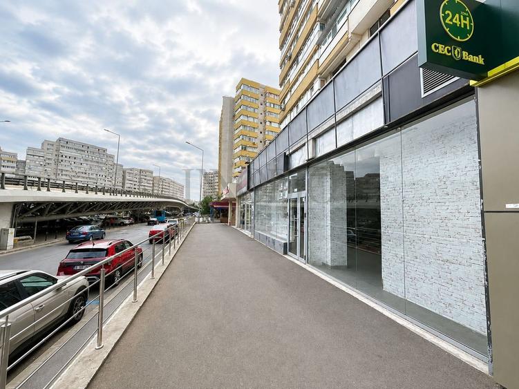 Spațiu comercial, de 204.32000732422 mp, în Tei