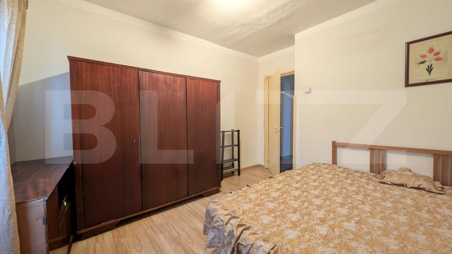Apartament cu 4 camere decomandat, mobilat în Republicii
