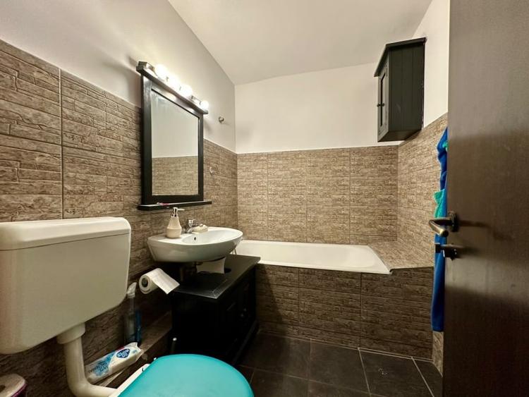Apartament cu 2 camere decomandat în Cotroceni