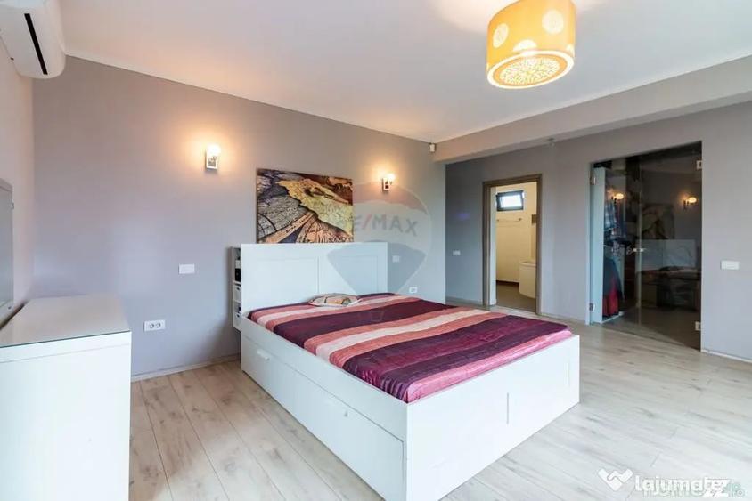 Casă cu 5 camere cu Teren 507 Mp în Central