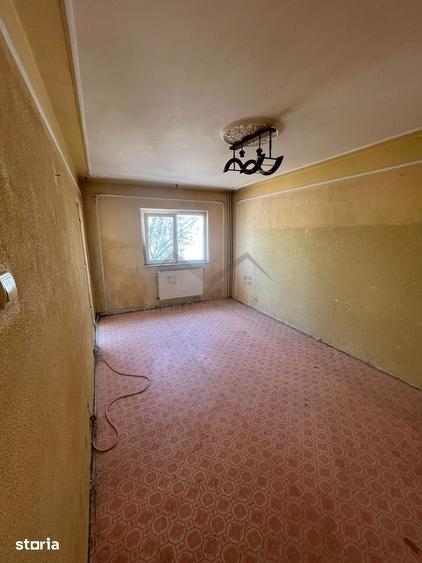 Apartament cu 2 camere decomandat în Nicolina