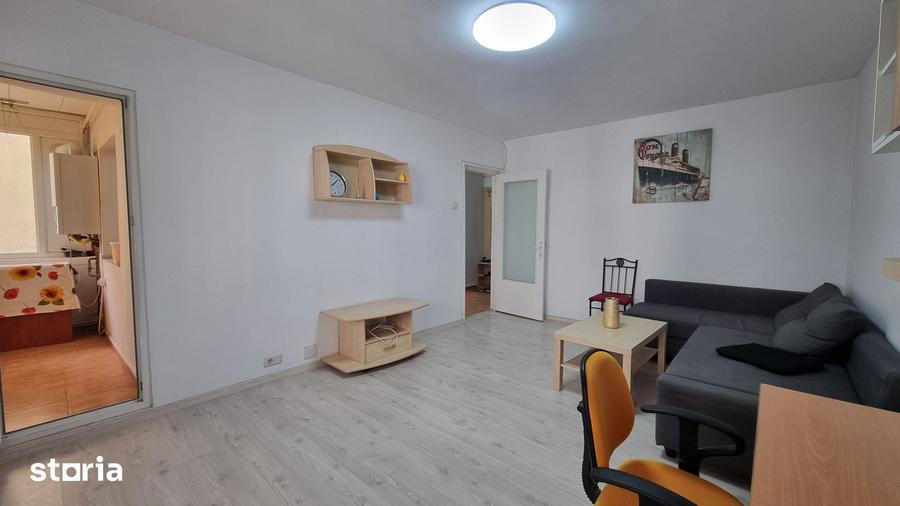Apartament cu 2 camere decomandat în Central