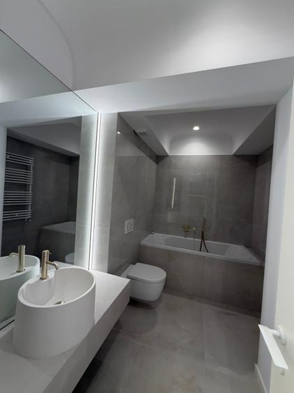 Apartament cu 2 camere decomandat în Pipera