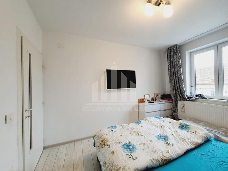 Apartament cu 3 camere decomandat, mobilat în Cetate