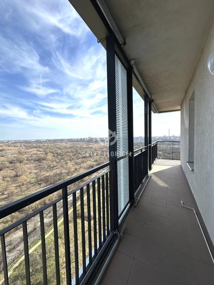 Apartament cu 3 camere semidecomandat, mobilat în Mihai Bravu