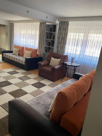 Casa 4 camere - Ovidiu - 130.000 euro negociabil (cod E11+E12) - 1