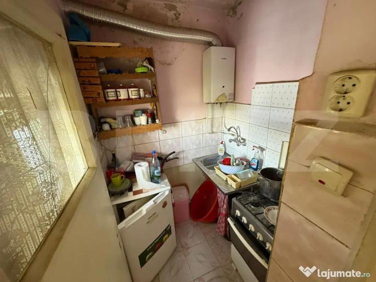 Apartament cu 2 camere semidecomandat, mobilat în Brazda lui Novac