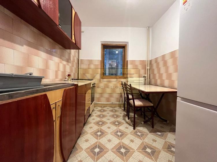 Apartament cu 2 camere decomandat, mobilat în Nicolina