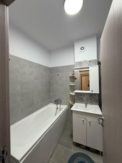 Apartament cu 2 camere decomandat în Theodor Pallady