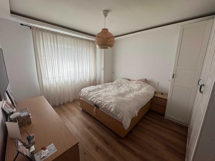 Casă cu 4 camere în Jucu