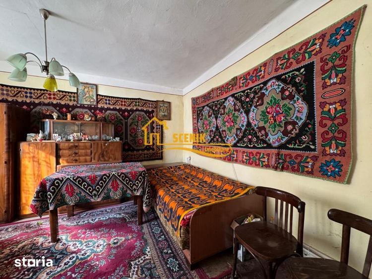 Casă cu 3 camere cu Teren 385 Mp în Bran