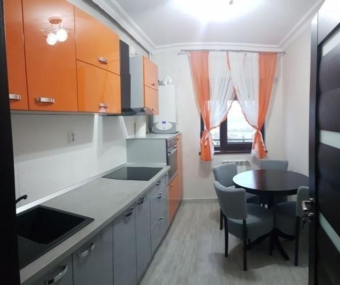 Apartament cu 2 camere decomandat în Exterior Vest