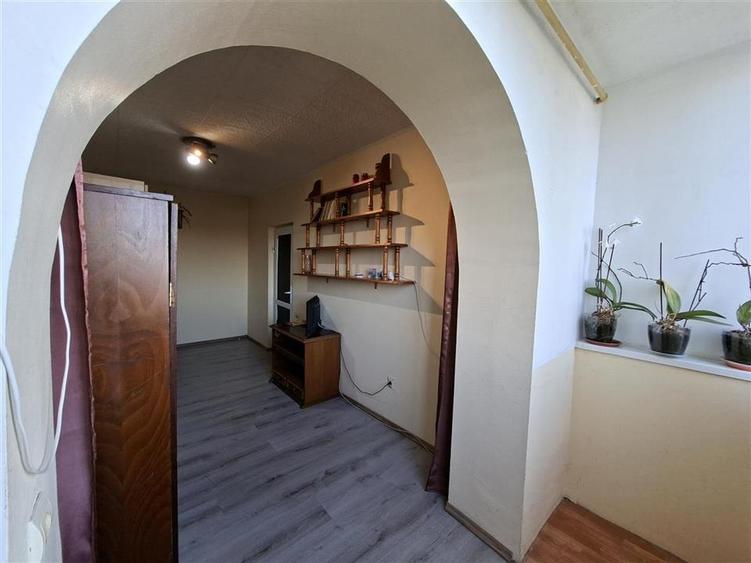 Apartament decomandat 3 camere etaj 2 Zona Terezian - 16