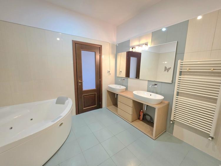 Apartament cu 3 camere în Herăstrău