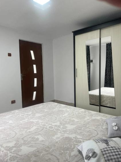 Casă cu 4 camere cu Teren 450 Mp în Ciocănești