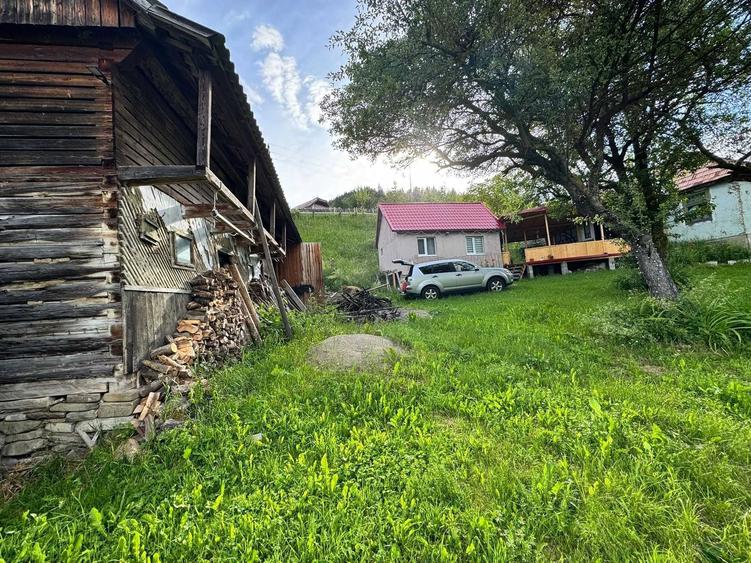 Casă cu 4 camere în Bolovăniș