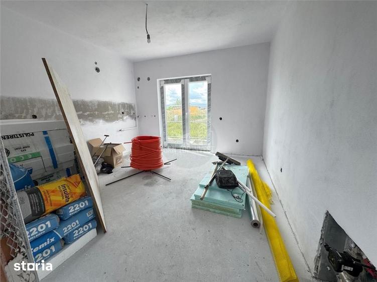 Casă cu 4 camere cu Teren 265 Mp în Șura Mică