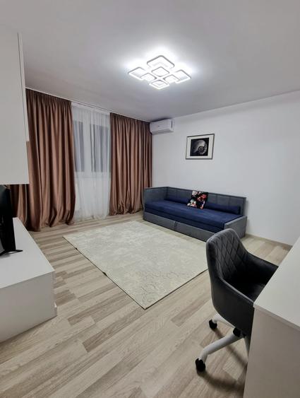 Apartament cu 2 camere decomandat în Cantemir