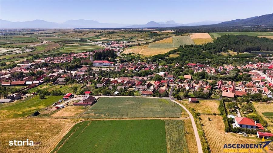 Teren de 1370 mp, în Măieruș