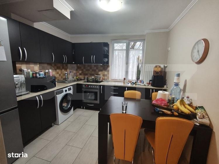 Apartament cu 4 camere decomandat în Decebal