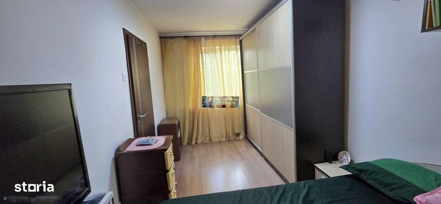 Apartament cu 3 camere semidecomandat în Tomis Nord