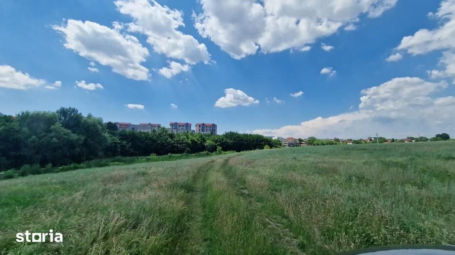 Teren de 1043 mp, în Central