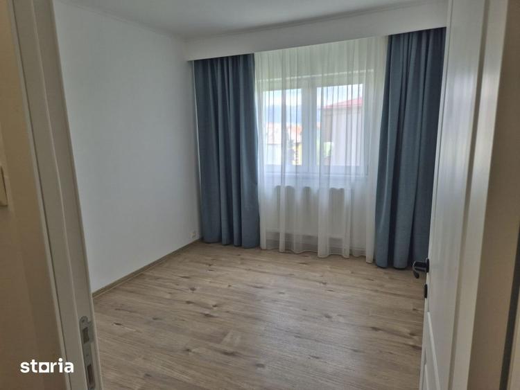 Apartament cu 3 camere în Progresul